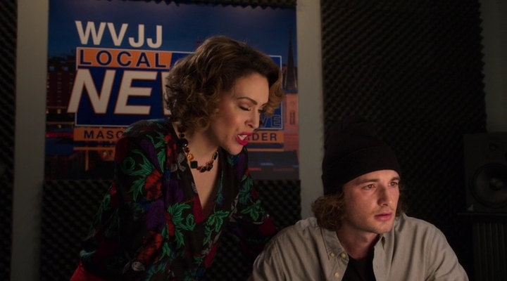 Charmed-Online-dot-nl_Insatiable2x02-00577.jpg