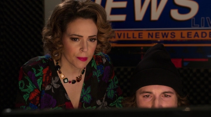 Charmed-Online-dot-nl_Insatiable2x02-00600.jpg