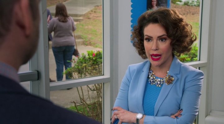 Charmed-Online-dot-nl_Insatiable2x04-00167.jpg