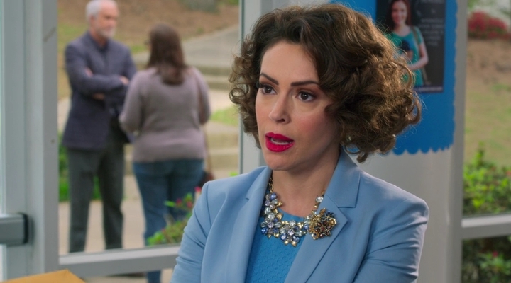 Charmed-Online-dot-nl_Insatiable2x04-00191.jpg