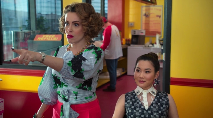 Charmed-Online-dot-nl_Insatiable2x04-00422.jpg