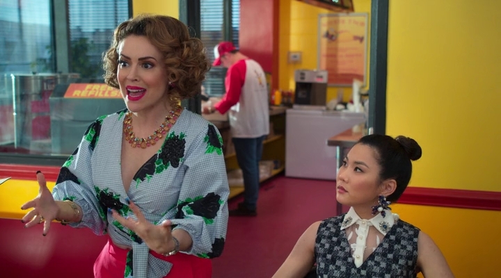 Charmed-Online-dot-nl_Insatiable2x04-00425.jpg