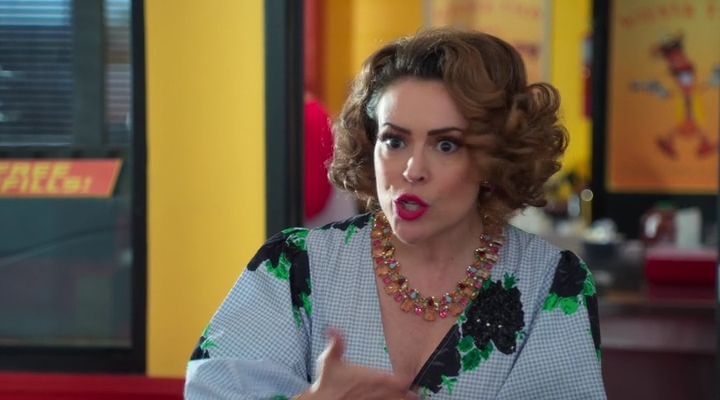 Charmed-Online-dot-nl_Insatiable2x04-00461.jpg
