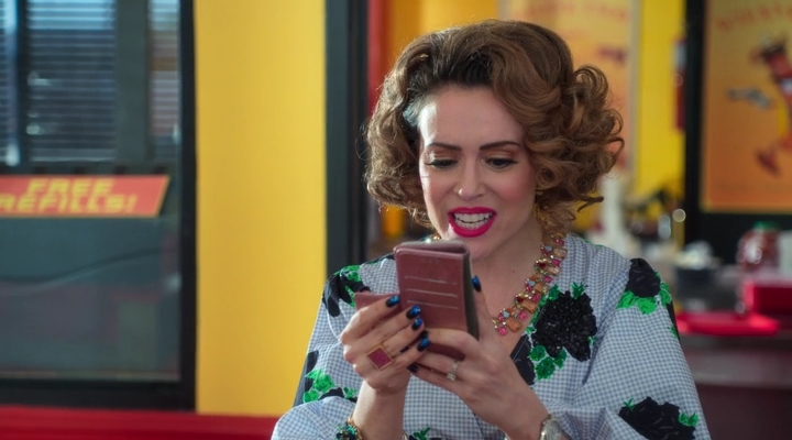 Charmed-Online-dot-nl_Insatiable2x04-00516.jpg