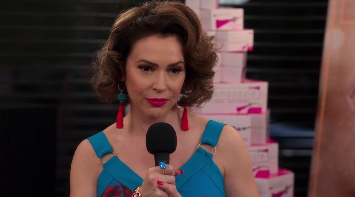 Charmed-Online-dot-nl_Insatiable2x04-00917.jpg