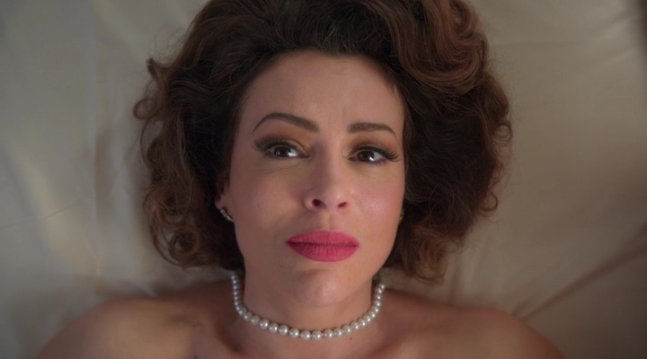 Charmed-Online-dot-nl_Insatiable2x07-00211.jpg