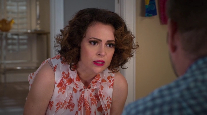 Charmed-Online-dot-nl_Insatiable2x08-00423.jpg