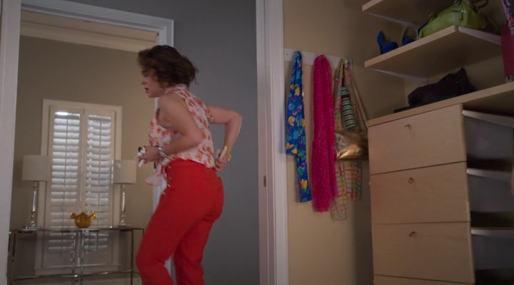 Charmed-Online-dot-nl_Insatiable2x08-00442.jpg