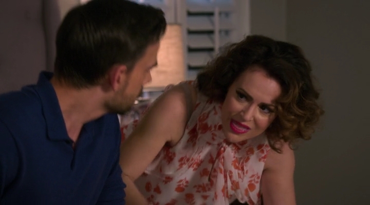 Charmed-Online-dot-nl_Insatiable2x08-00540.jpg