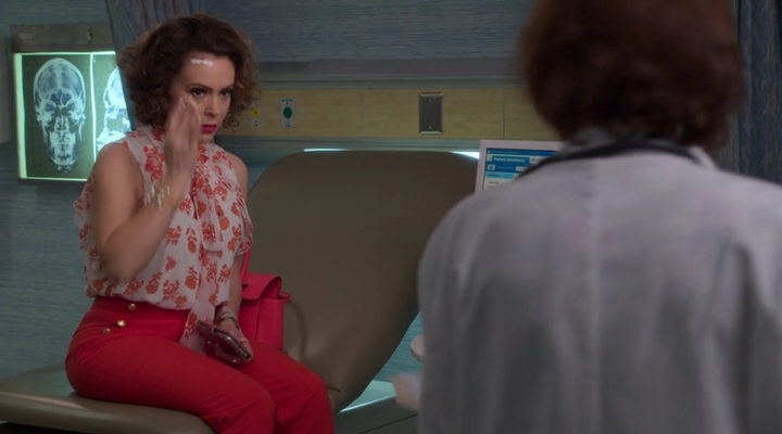 Charmed-Online-dot-nl_Insatiable2x08-00601.jpg