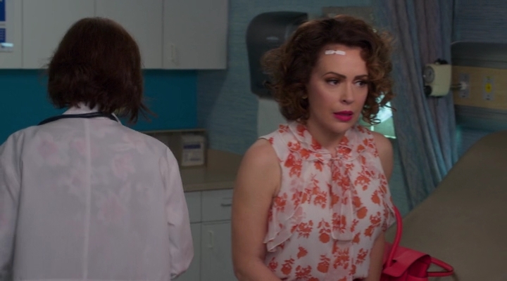 Charmed-Online-dot-nl_Insatiable2x08-00619.jpg