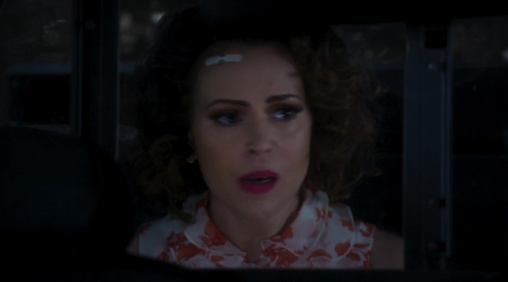 Charmed-Online-dot-nl_Insatiable2x08-00801.jpg