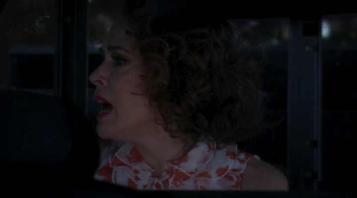Charmed-Online-dot-nl_Insatiable2x08-00802.jpg