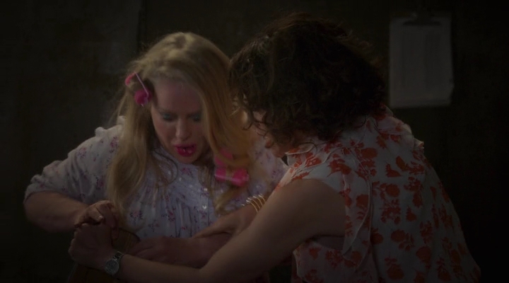 Charmed-Online-dot-nl_Insatiable2x09-00639.jpg