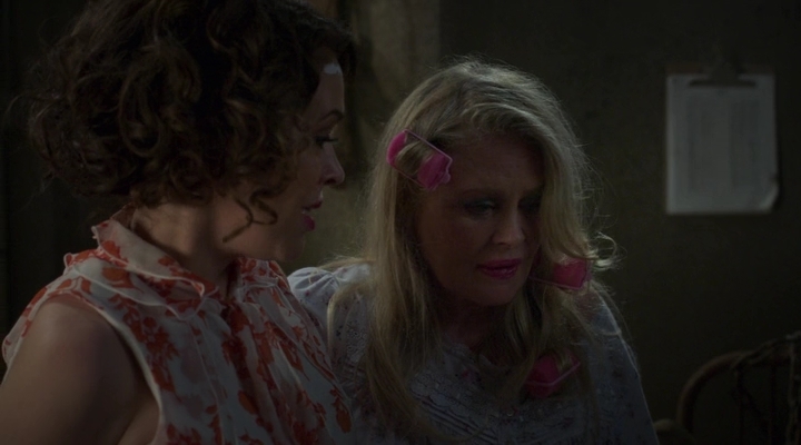 Charmed-Online-dot-nl_Insatiable2x09-00723.jpg