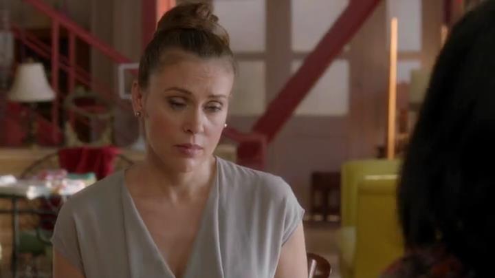 Charmed-Online-dot-net_Mistresses1x02TheMorningAfter0310.jpg