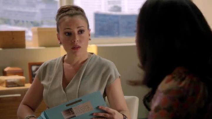 Charmed-Online-dot-net_Mistresses1x02TheMorningAfter0799.jpg