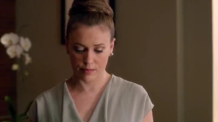 Charmed-Online-dot-net_Mistresses1x02TheMorningAfter0888.jpg