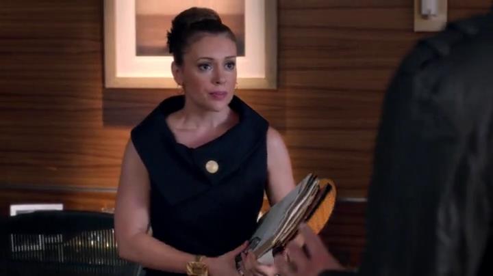 Charmed-Online-dot-net_Mistresses1x02TheMorningAfter1466.jpg