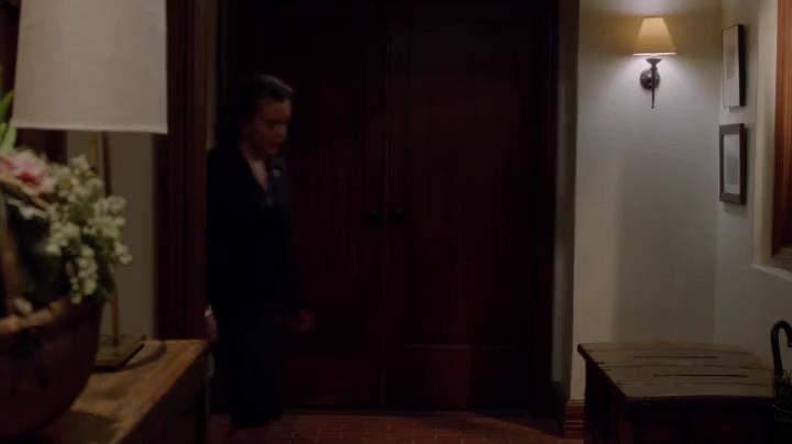Charmed-Online-dot-net_Mistresses1x03BreakingAndEntering1702.jpg