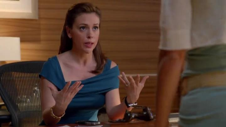 Charmed-Online-dot-net_Mistresses1x04AKissIsJustaKiss0592.jpg