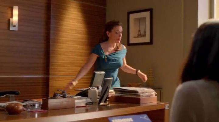 Charmed-Online-dot-net_Mistresses1x04AKissIsJustaKiss0622.jpg