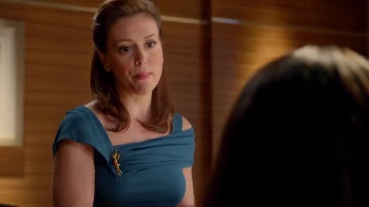Charmed-Online-dot-net_Mistresses1x04AKissIsJustaKiss0650.jpg