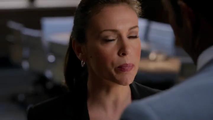 Charmed-Online-dot-net_Mistresses1x04AKissIsJustaKiss1981.jpg