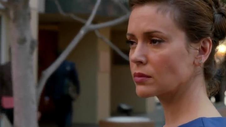 Charmed-Online-dot-net_Mistresses1x05_DecisionsDecisions1374.jpg