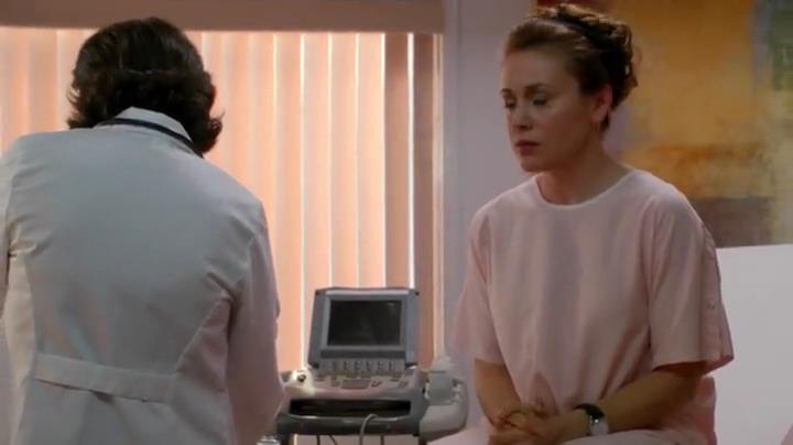 Charmed-Online-dot-net_Mistresses1x05_DecisionsDecisions1984.jpg
