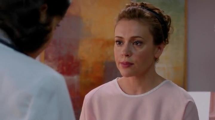 Charmed-Online-dot-net_Mistresses1x05_DecisionsDecisions2031.jpg