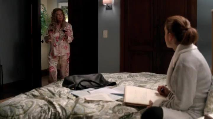 Charmed-Online-dot-net_Mistresses1x09GuessWhosComingtoDinner1040.jpg