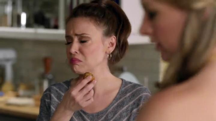 Charmed-Online-dot-net_Mistresses1x09GuessWhosComingtoDinner1571.jpg