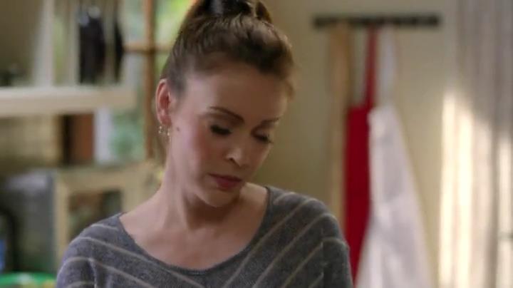 Charmed-Online-dot-net_Mistresses1x09GuessWhosComingtoDinner1638.jpg
