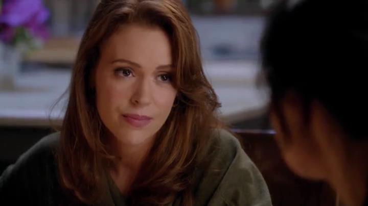 Charmed-Online-dot-net_Mistresses1x12WhenOneDoorCloses1290.jpg