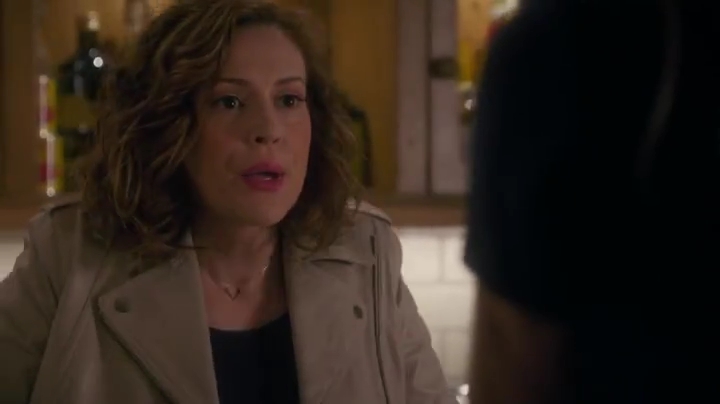 Charmed-Online-dot-net_Mistresses2x05-2176.jpg