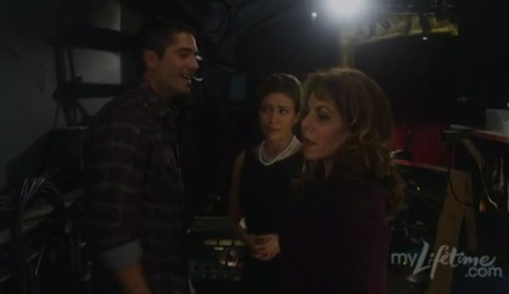 Charmed-Online-dot-net_SundaysAtTiffanys1990.jpg Charmed-Online-dot-net_SundaysAtTiffanys1990.jpg