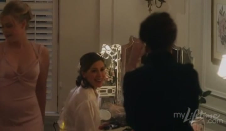 Charmed-Online-dot-net_SundaysAtTiffanys3886.jpg