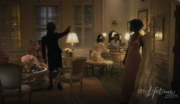 Charmed-Online-dot-net_SundaysAtTiffanys3900.jpg