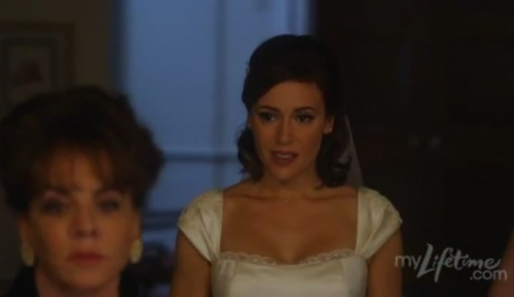 Charmed-Online-dot-net_SundaysAtTiffanys3956.jpg
