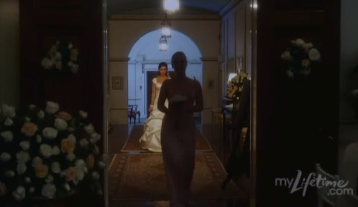 Charmed-Online-dot-net_SundaysAtTiffanys3969.jpg