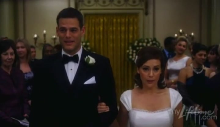 Charmed-Online-dot-net_SundaysAtTiffanys4049.jpg