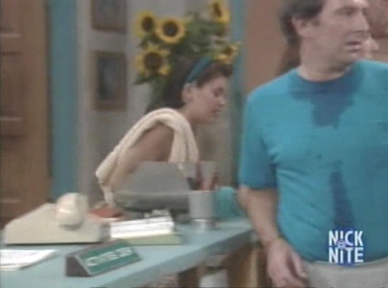 Charmed-Online-dot_nl-WhosTheBoss7x02-0178.jpg