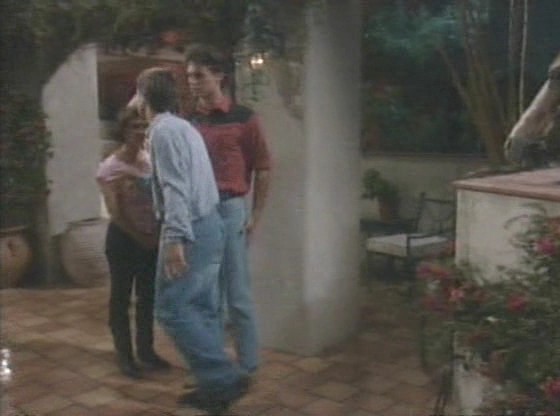 Charmed-Online-dot_nl-WhosTheBoss7x02-1082.jpg