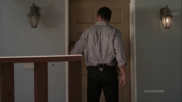 Charmed-Online-dot-net_FatalInstinct4381.jpg