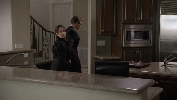 Charmed-Online-dot-net_PointOfEntry0363.jpg