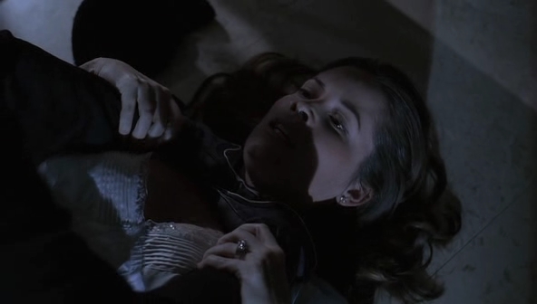 Charmed-Online-dot-net_PointOfEntry3274.jpg