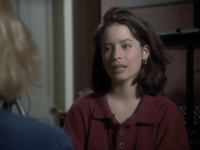 Charmed-Online_dot_nl-PicketFences1x01-5241.jpg