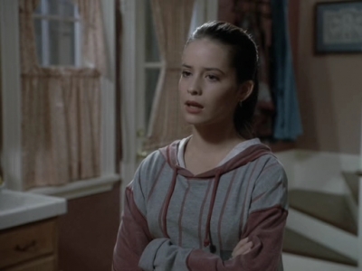 Charmed-Online_dot_nl-PicketFences1x02-1150.jpg