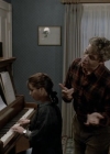 Charmed-Online_dot_nl-PicketFences1x03-0624.jpg